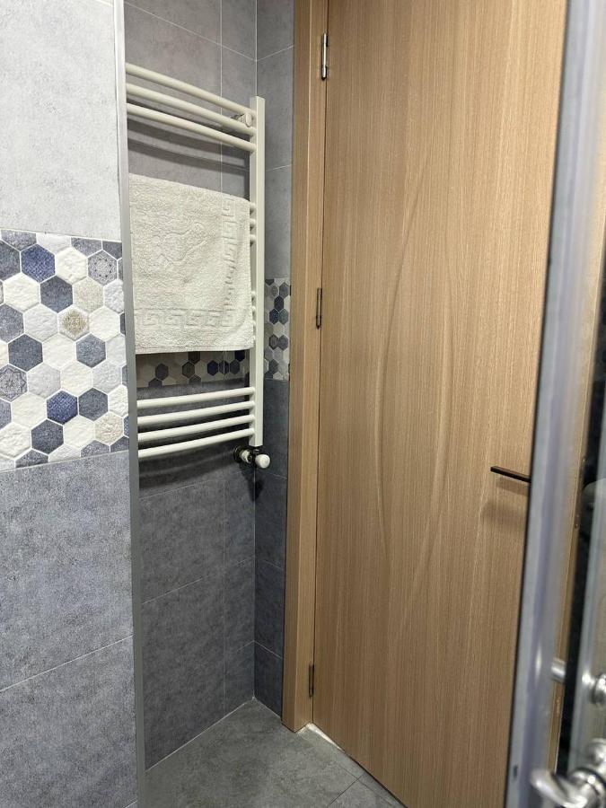 Family Apartament Apartment Tbilisi Exterior photo